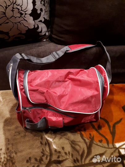 Продам новую, спортивную сумку