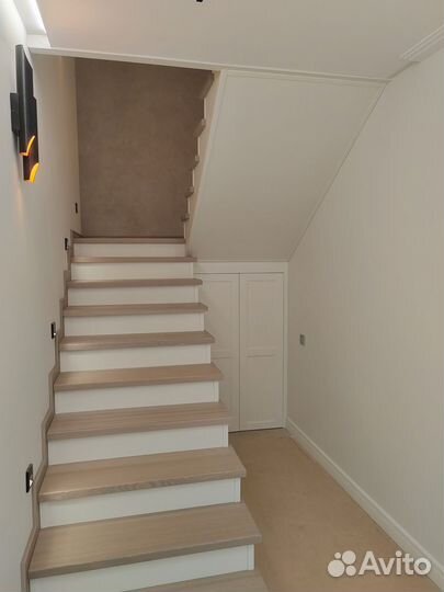 Лестница на второй этаж