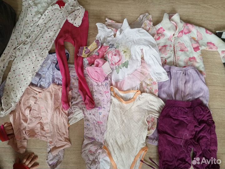 Вещи на девочку до года