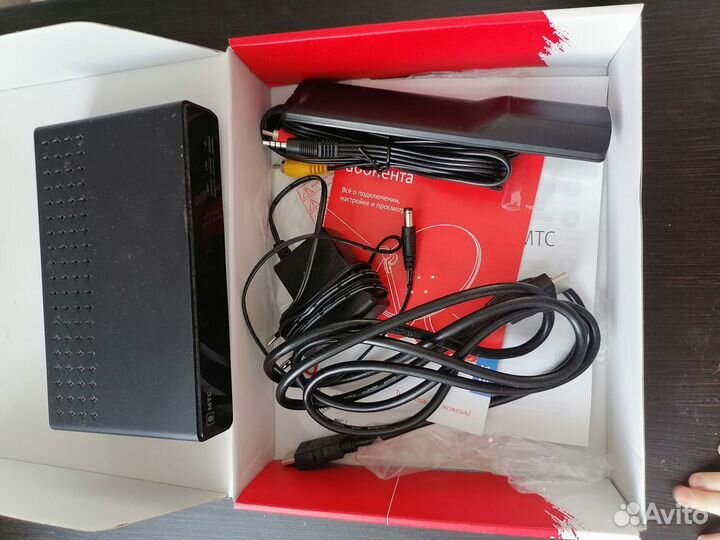 Спутниковая антенна МТС и 3 рессивера к ней