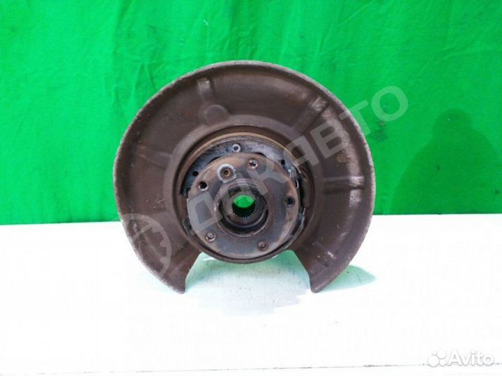 Цапфа (кулак) задняя левая Bmw 5 E60