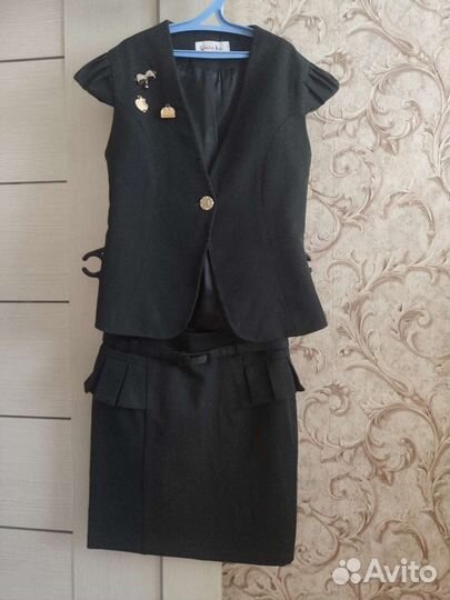 Школьный костюм для девочки 140