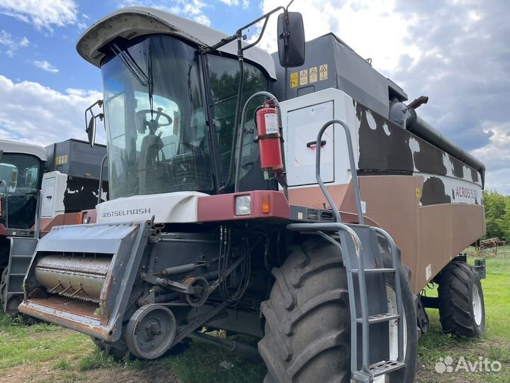 Комбайн Ростсельмаш Acros 530, 2013