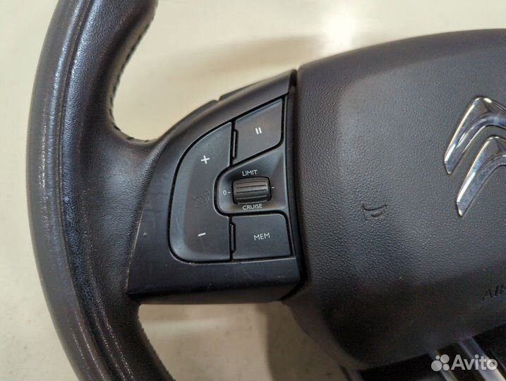 Руль Citroen C4 Cactus, 2015