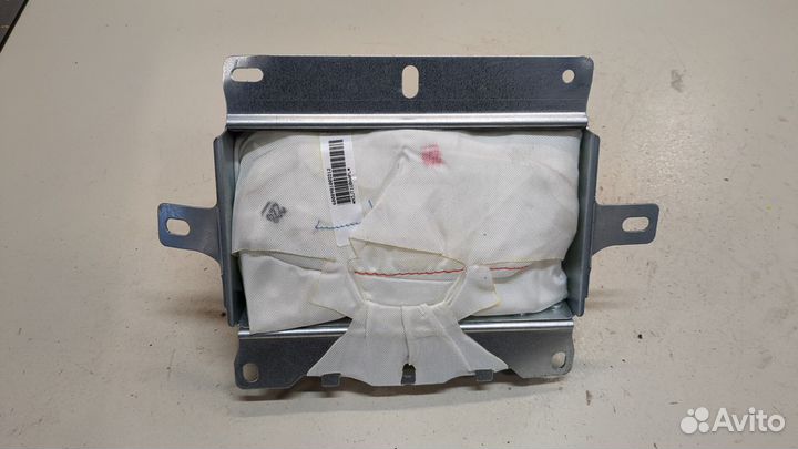 Airbag пассажира Infiniti QX56, 2006