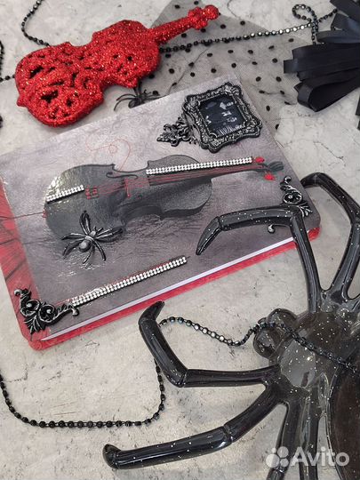 Блокнот Уенздей