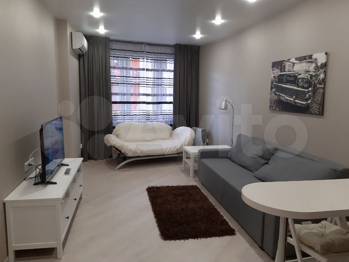 2-к. квартира, 46 м², 3/17 эт.