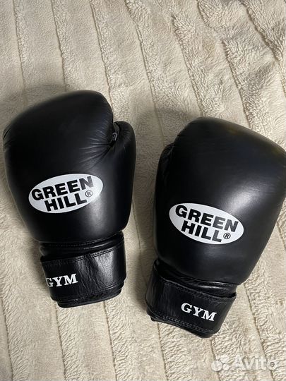 Боксерские перчатки 12 oz green hill кожа