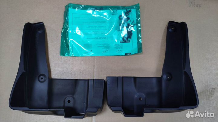 J1010AJ001 Брызговики передние Subaru