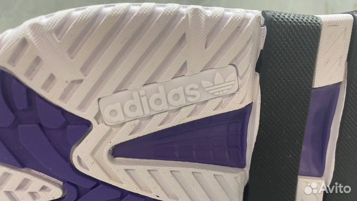 Adidas niteball