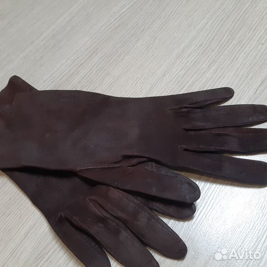 Перчатки замшевые