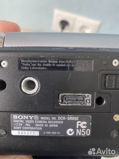 Видеокамера Sony Handycam DCR-SR85E