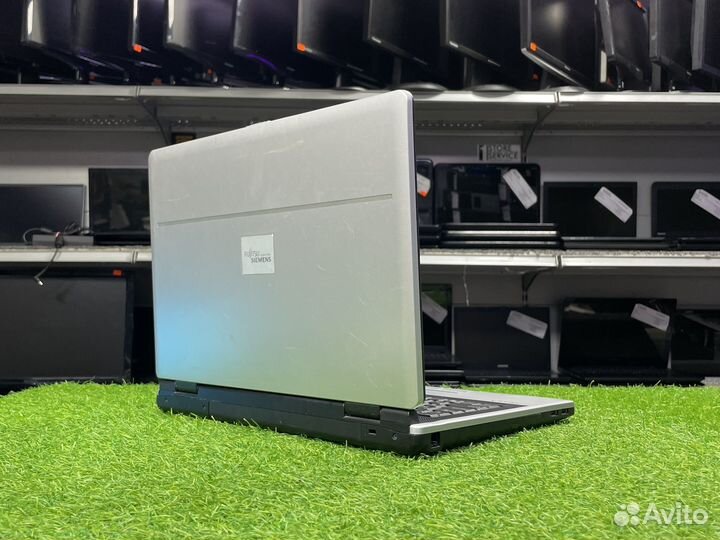 Ноутбук Fujitsu-Siemens Amilo PA1510