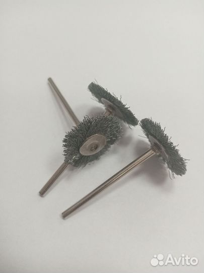 Щетка для чистки фрез латунная