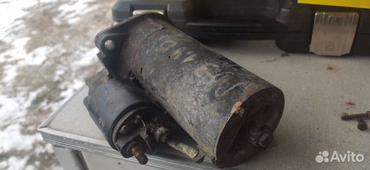 Стартер passat б3