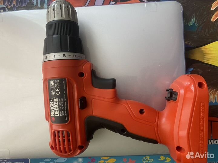 Шуруповерт black decker