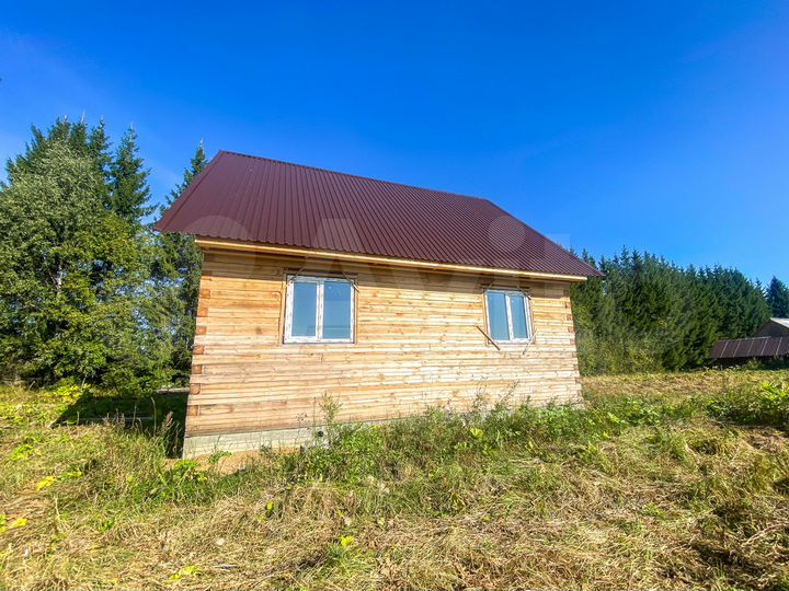 Дом 56 м² на участке 10,6 сот.