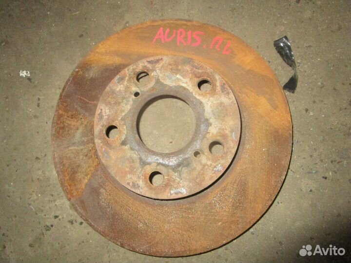 Диск тормозной передний Toyota Auris 150