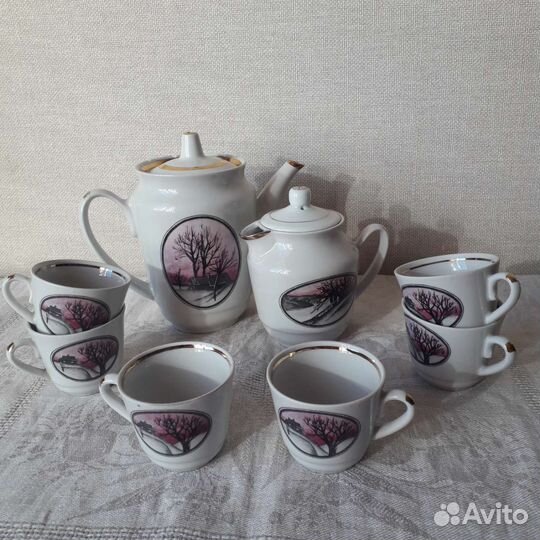 Маслёнка,сахарницы,чайник СССР