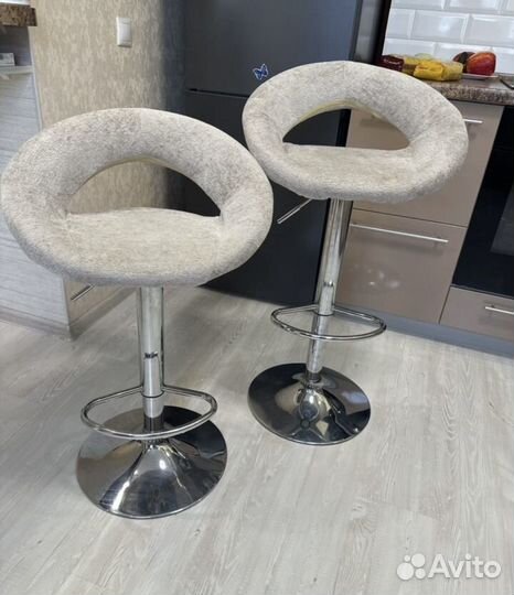 Стул барный