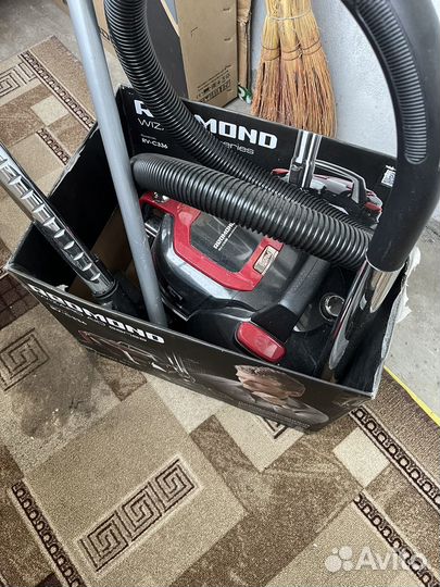 Пылесос redmond