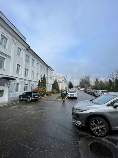 Офисное здание с Арендатором