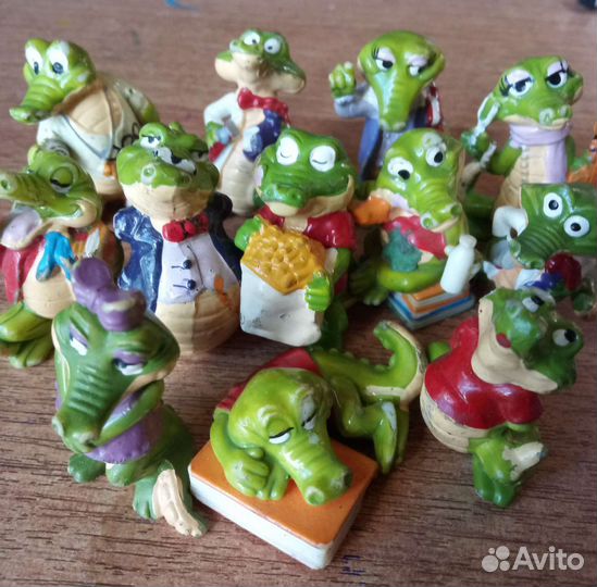 Фигурки из киндера 90 тых