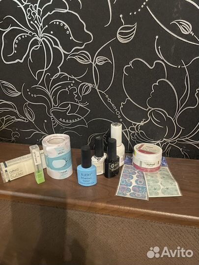 Машинка для маникюра,уф лампа и шилаки