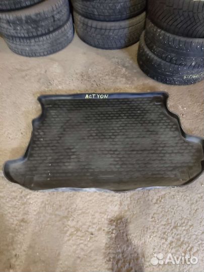 Коврик в багажник ssang Young actyon