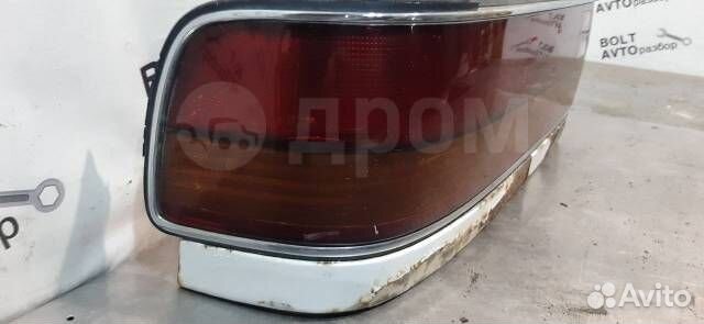 Фонарь (стоп-сигнал) задний левый Toyota Mark Ii
