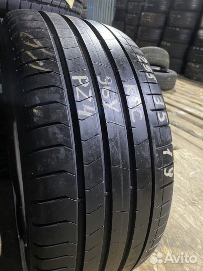 Pirelli P Zero PZ4 255/35 R19 96Y