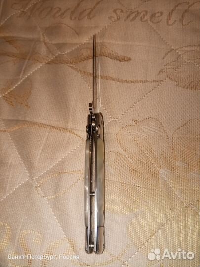 Нож складной Чёткий выброс. Россия