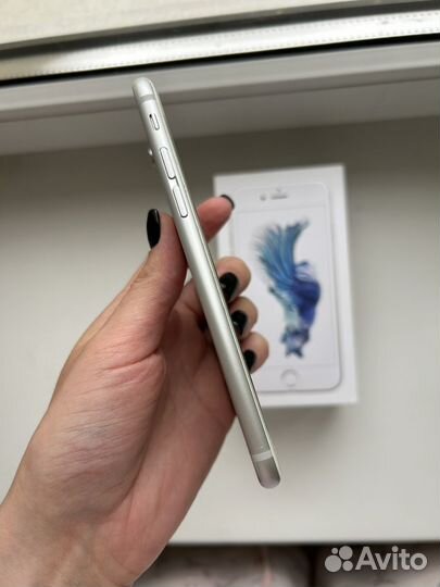 iPhone 6S, 32 ГБ