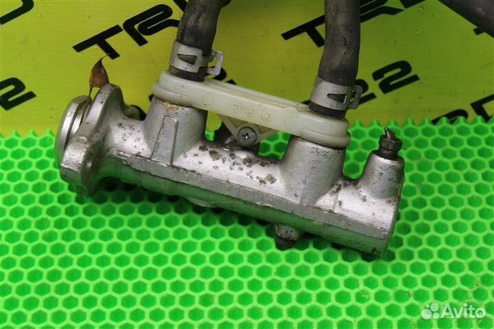 Главный тормозной цилиндр Toyota Corolla Spacio