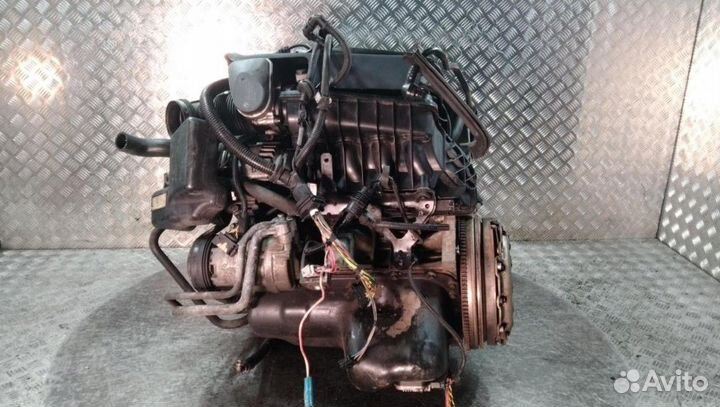 Двигатель N42B18 BMW 3 E46 1.8л бензин