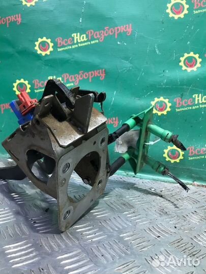 Педальный узел Ford Focus 1 седан 1.6