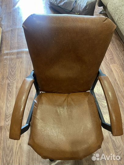 Стул компьютерный