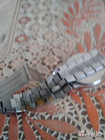 Часы слава с механическим подзаводом