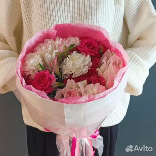 Розы альстромерия букеты