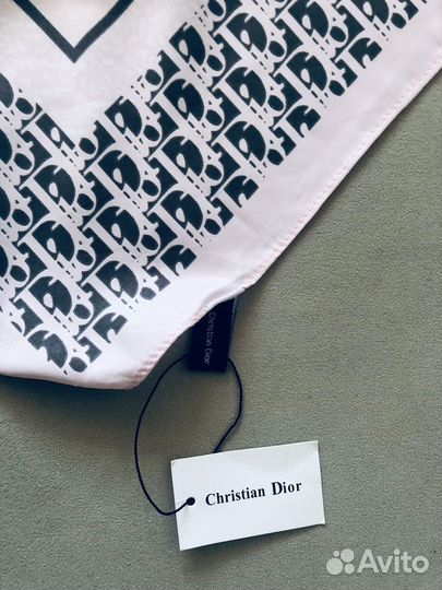 Платок Christian Dior