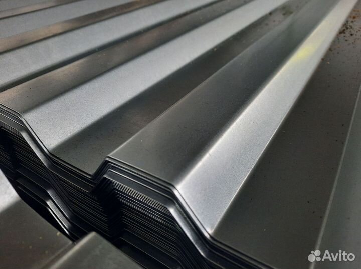 Профнастил оцинкованный окрашенный нс-35 0,55х1000