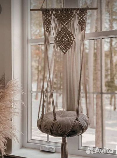 Лежанка для кошек плетеная ручной работы