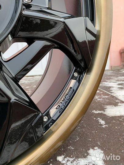 Литые диски Wald R20 5x150 на Toyota / Lexus