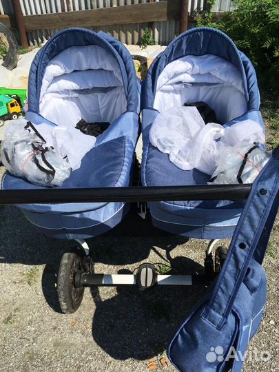 Коляска для двойни