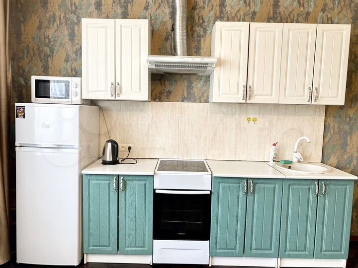 2-к. квартира, 50 м², 3/3 эт.