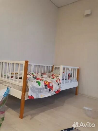 Кроватка высокий борт для малыша Лисенок из массив