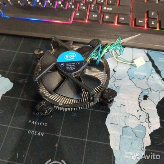 Кулер процеccорный Intel