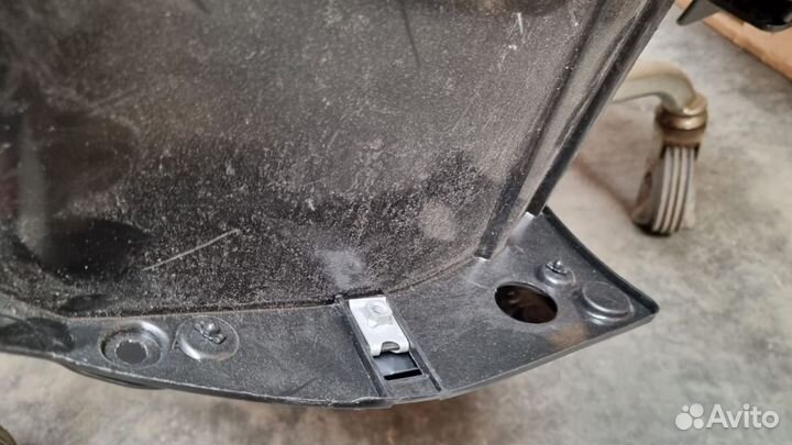 Подкрылок передний Honda CRV 4 2011-2018