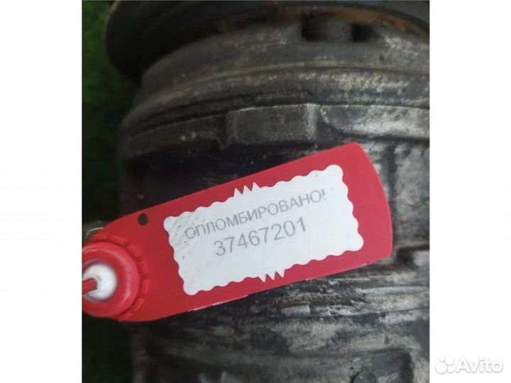 Компрессор кондиционера Kia Carnival 2.9 2001