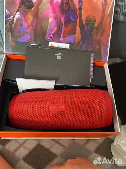 Колонка jbl charge 3